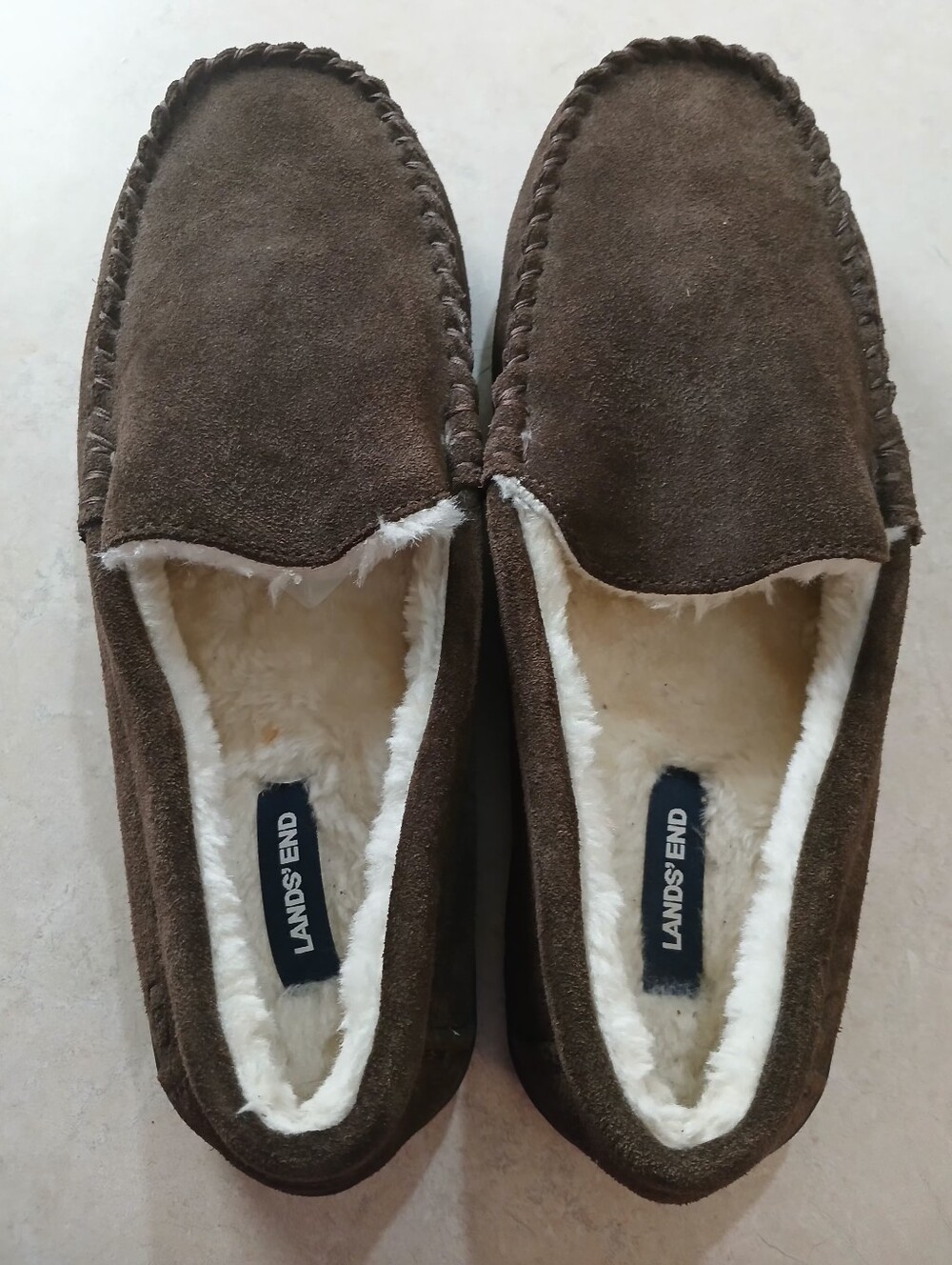 Lands' End men's moccasin slippers featuring a white shearling lining size 12